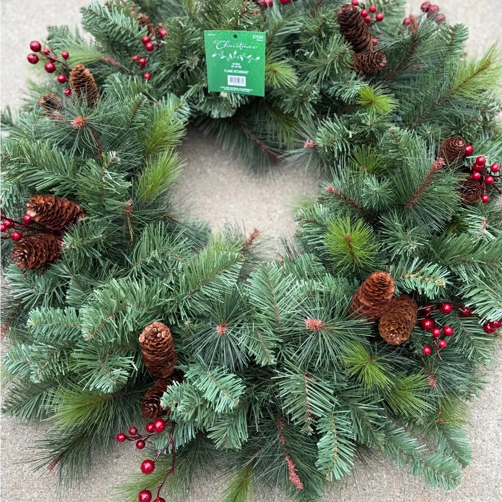 Festive Green and Red Holiday Wreath - NWT